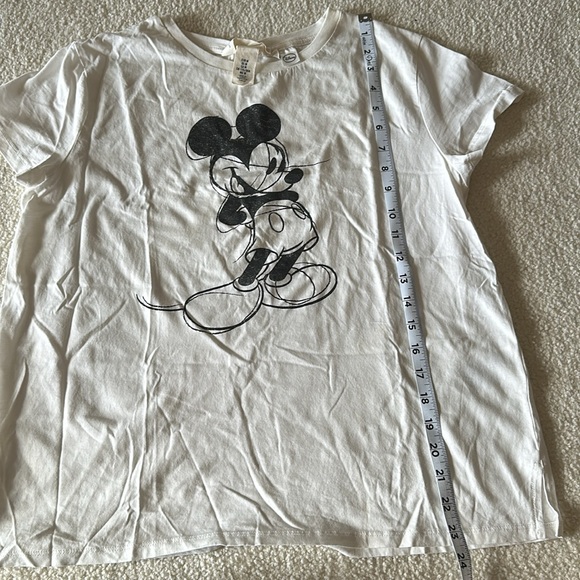 Mickey Mouse T-shirt - Picture 6 of 9